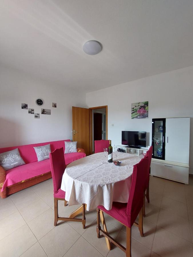 Apartments Rusin Linardici Ngoại thất bức ảnh