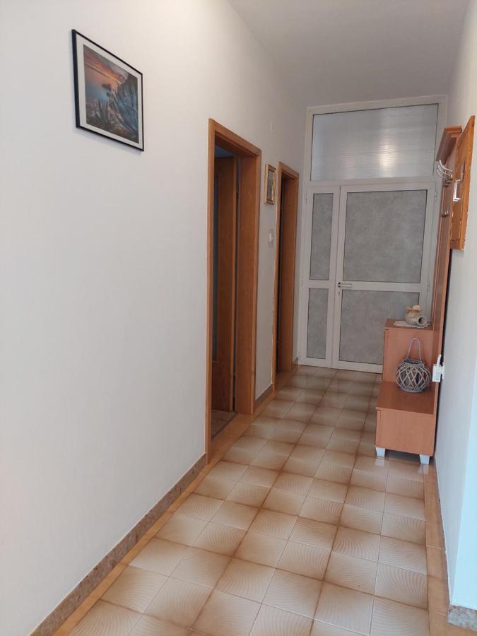Apartments Rusin Linardici Ngoại thất bức ảnh